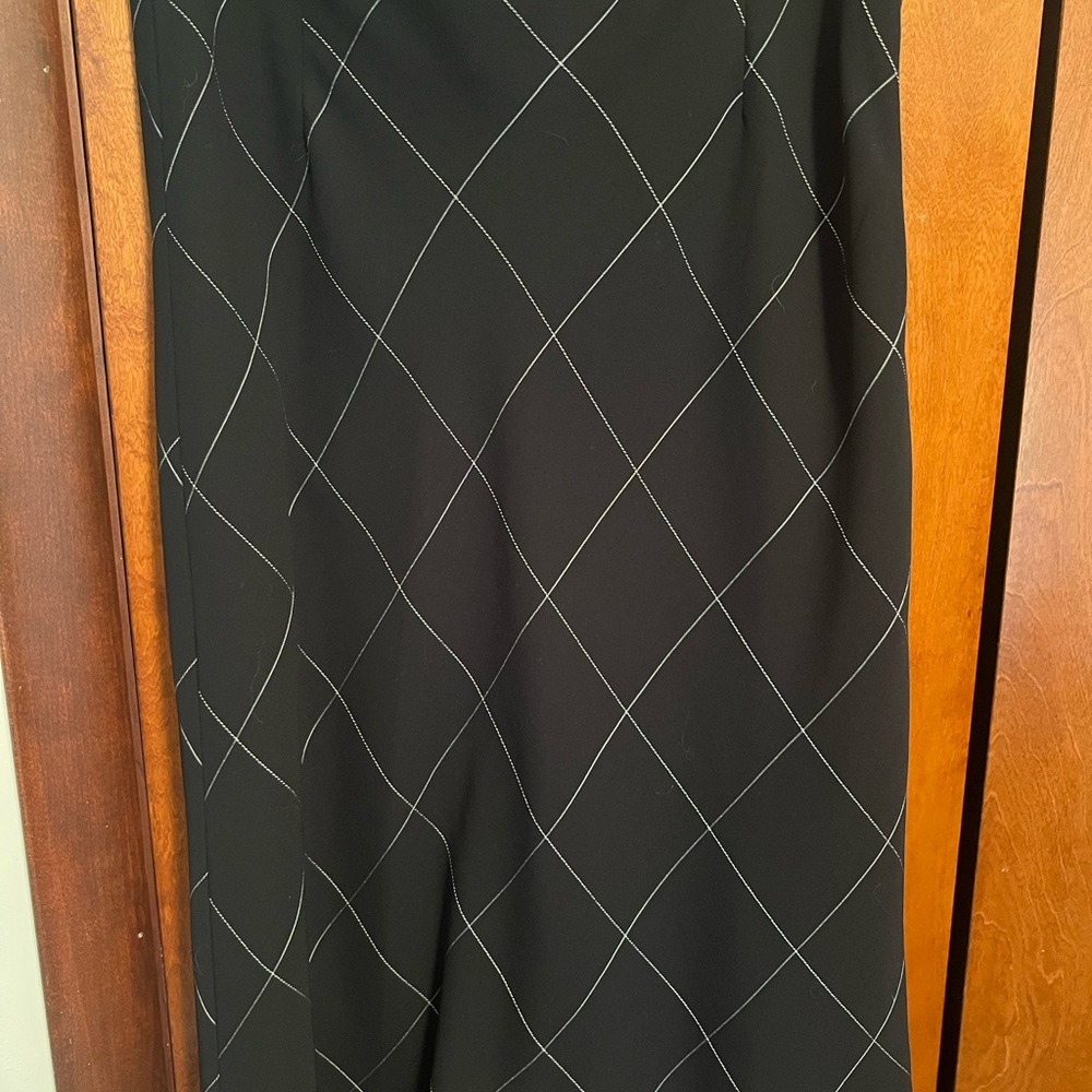 Elegant Black Skirt with White Accents
